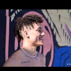 Meet your Posher, Armon